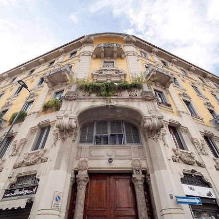Ferienwohnung Trilocale 4/5 Ospiti In Stazione Mailand Exterior foto